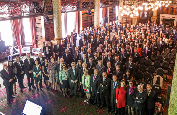 El cierre del evento congregó a toda la comitiva de Chile Day.