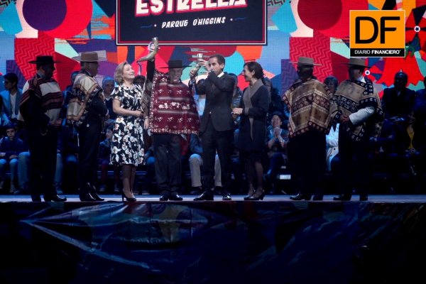 <p>Ahora en DF: Piñera da puntapié inicial a las fiestas patrias en Parque O'higgins</p>