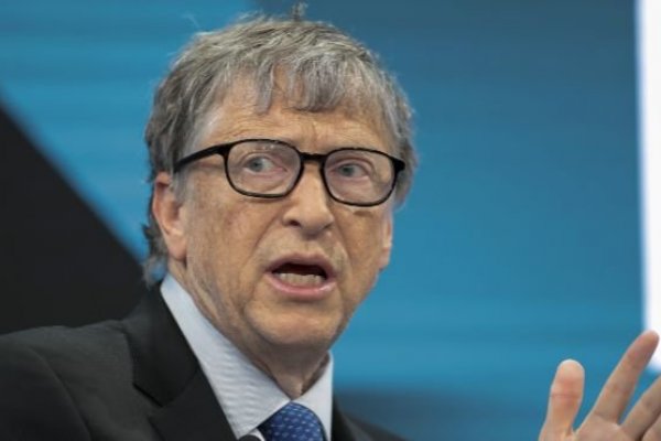 Bill Gates: "Castigar a las empresas que contaminan no ayuda al clima"