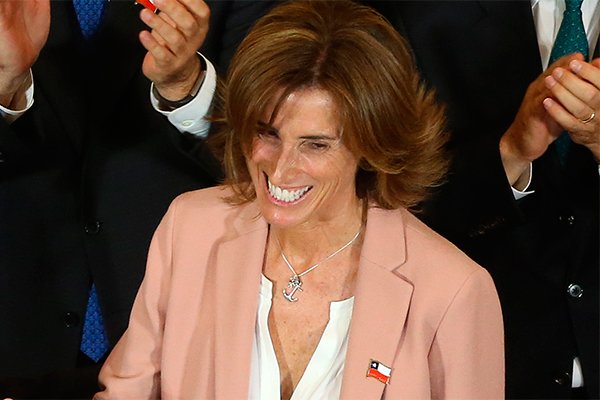 Cubillos apela a "cuestión previa" para defenderse de acusación y darla por no presentada