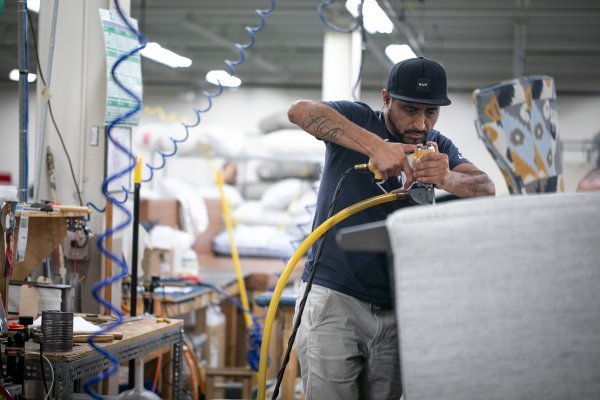 EEUU también se desacelera y crece 2% en el segundo trimestre