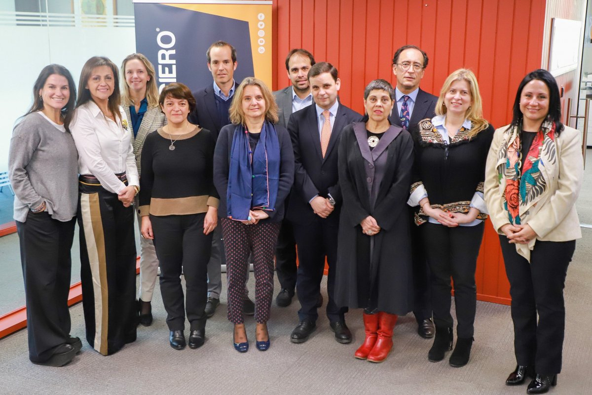 <p>Comité editorial de #SomosFinancieras</p>