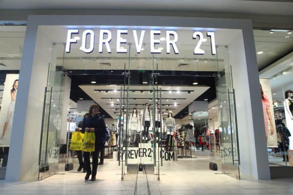 Forever 21 se declara en quiebra y buscará salir de Europa y Asia, pero no de Latinoamérica