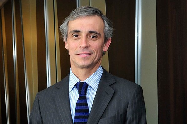 El impuesto a la baja confianza