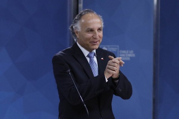 Canciller Ribera afirma que Chile espera pronta solución de situación interna en Perú