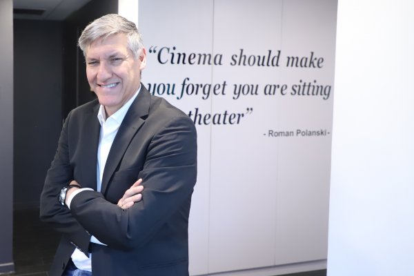 Peruana New Century Films aterriza en Chile