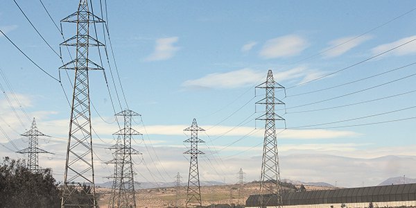 Energía entrega primeras definiciones de cómo transitar a una liberalización de la comercialización de electricidad