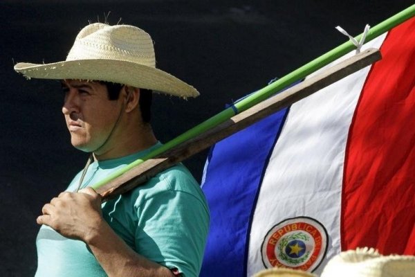 Paraguay admite que está en "recesión" tras una caída del 3 % de su PIB