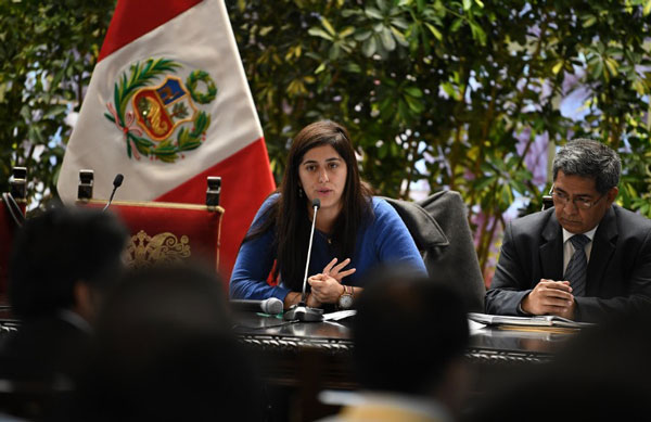 Quién es María Antonieta Alva: la nueva ministra de Economía nombrada en medio de la crisis política en Perú