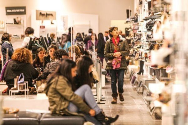 <p>Ventas minoristas del comercio se animan en agosto</p>