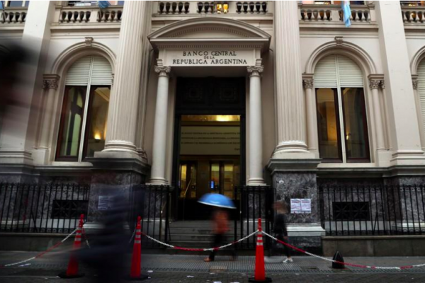 Expectativas de inflación en Argentina para este año se mantiene en 54,9%