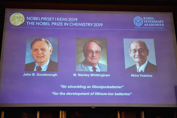 Desarrolladores de las baterías de litio ganan el Nobel de Química