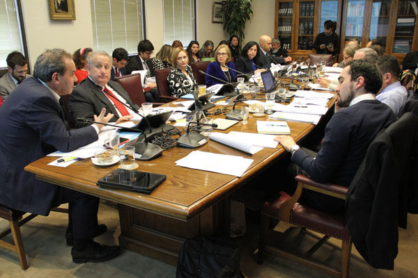 La comisión de Trabajo del Senado sesionó ayer.