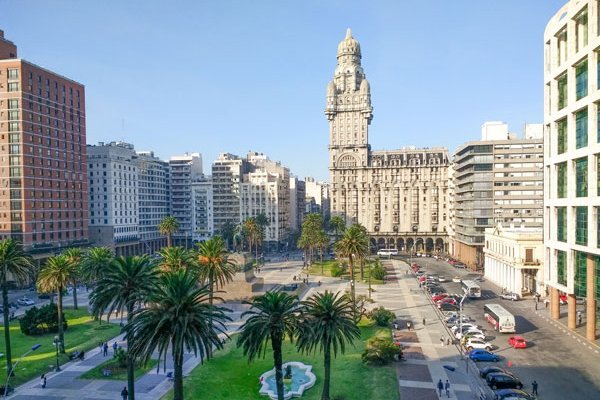 Uruguay presentó los mejores resultados para los diferentes períodos analizados.