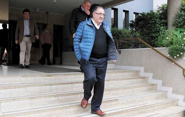 Senadores DC insisten en reformar el Tribunal Constitucional y presentan su propuesta