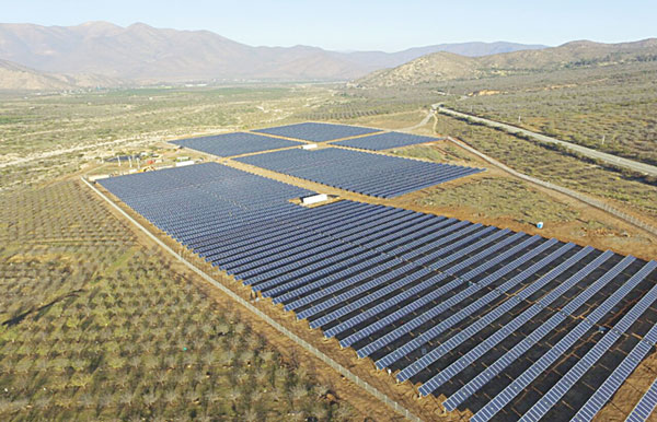 Gobierno cierra conflicto por pequeños medios de generación y envía documento final a la Contraloría