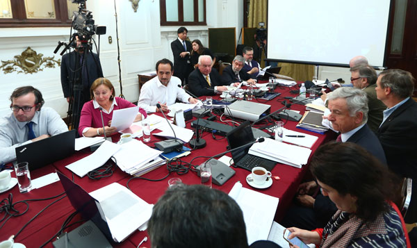 Fake de la semana: ¿Desaparece la Pensión Básica Solidaria?