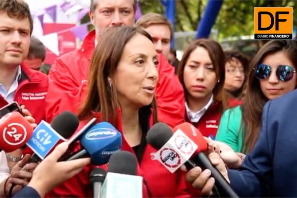 <p>Ahora en DF: Ministra Pérez se refiere a la reforma tributaria y a la evasión de pago en transporte público</p>