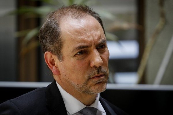 Metro: "No vamos a poder mover ni con cercana normalidad a los 7 millones de santiaguinos en los días que vienen"