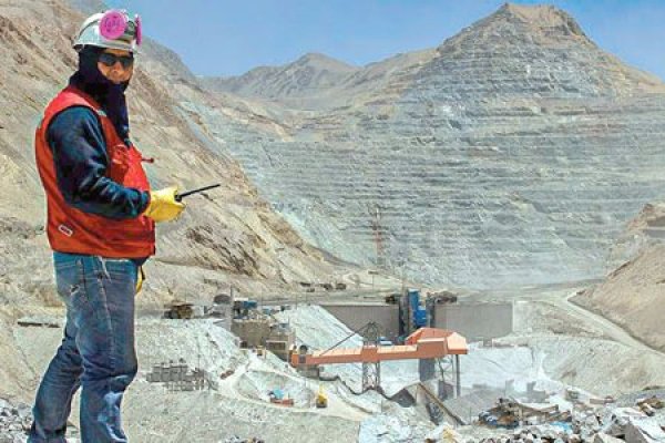 Antofagasta plc sube 15,6% producción de cobre