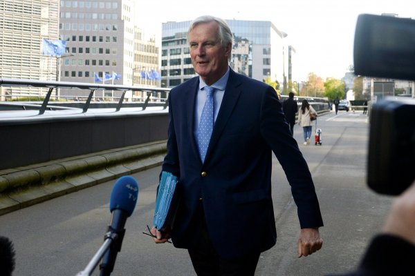 UE acuerda que extensión del Brexit es necesaria, pero difiere decisión para fijar nuevo plazo
