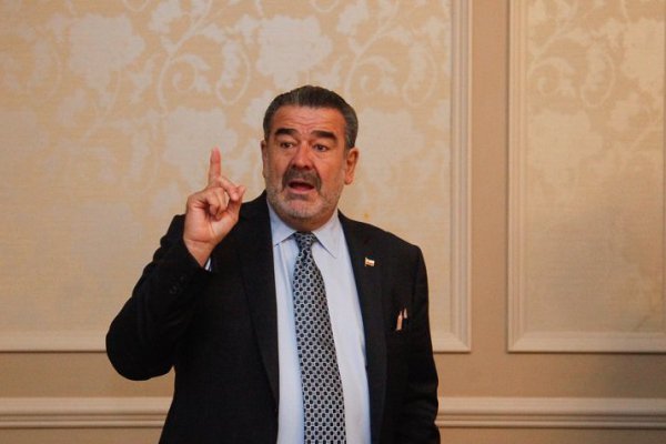 Luksic se abre a impuesto del 1% al patrimonio: "cuenten conmigo si quieren discutirlo...pero asegurémonos que ahora habrá un buen servicio al país"