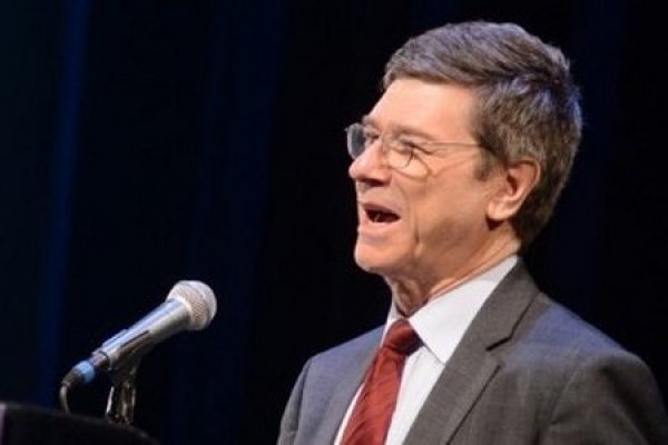 ¿Qué hacer tras las manifestaciones de Hong Kong, París y Santiago? Los consejos que entrega Jeffrey Sachs