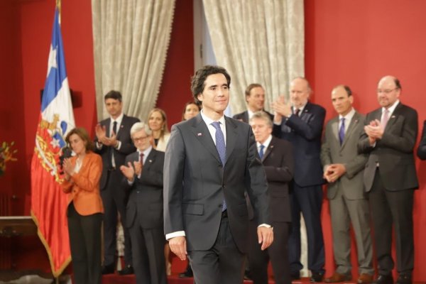 El experto en políticas públicas que asume en Hacienda