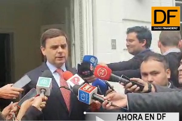 <p>Ahora en DF: Alfonso Swett a los grandes empresarios “tenemos que meternos la mano en los bolsillos hasta que duela”</p>