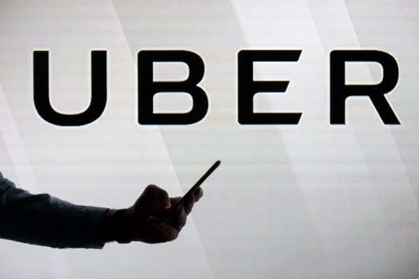 Uber reporta resultados mejor a lo esperado, pero acción cae 6% tras informar pérdidas mayores a US$ 1.000 millones