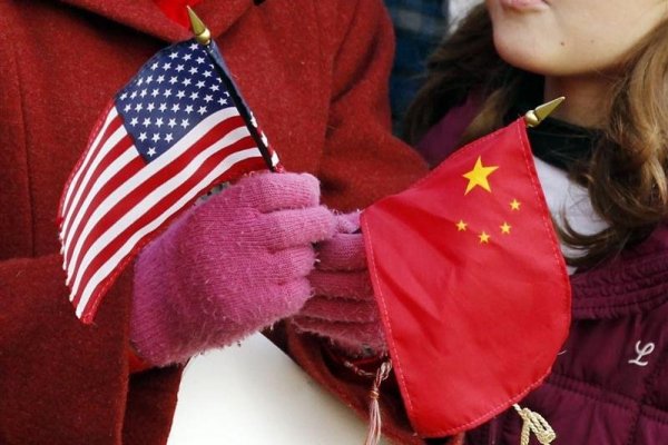 China presiona a EEUU para reducir más aranceles en la "primera fase" del acuerdo comercial