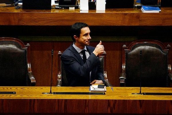 Se posterga votación de proyecto que baja rentabilidad de las distribuidoras