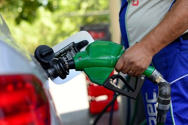 <p>¿Es posible desabastecer de combustible el país?</p>