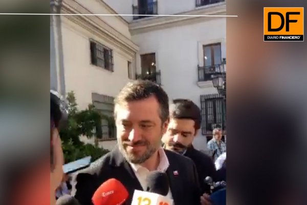 <p>Ahora en DF: Sichel explica proyecto de ley que establece un ingreso mínimo garantizado</p>