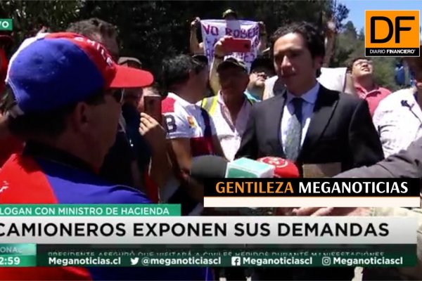 <p>Ahora en DF: La conversación del ministro Briones con los camioneros en medio de la protesta contra el TAG</p>