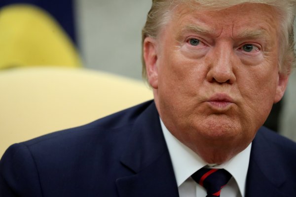 Trump ahora dice que no acordó con China la retirada de aranceles