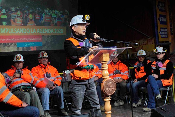 Nelson Pizarro sale al paso de acusaciones y dice que no ha ejercido influencia para favorecer alguna empresa en particular