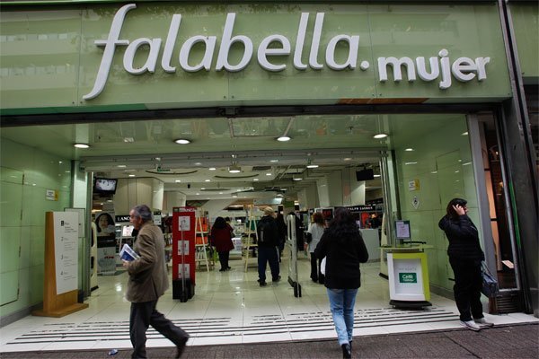US$66 millones de utilidades registró Falabella el tercer trimestre por débil consumo