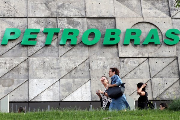 Petrobras oficializó su salida de la Bolsa de Buenos Aires