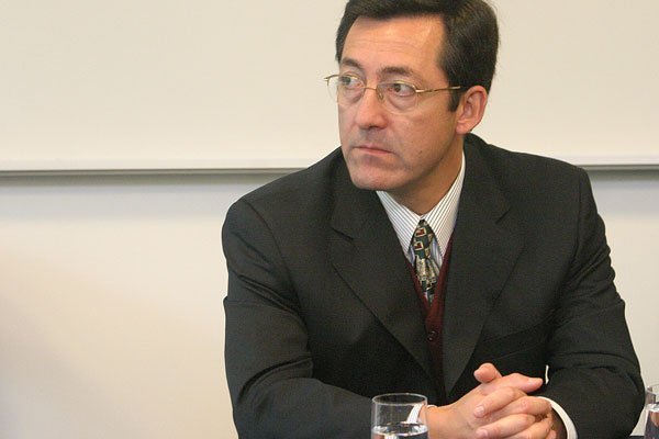 Cabrera ante difícil cuadro: “La posibilidad de bajar tasas prácticamente desapareció”