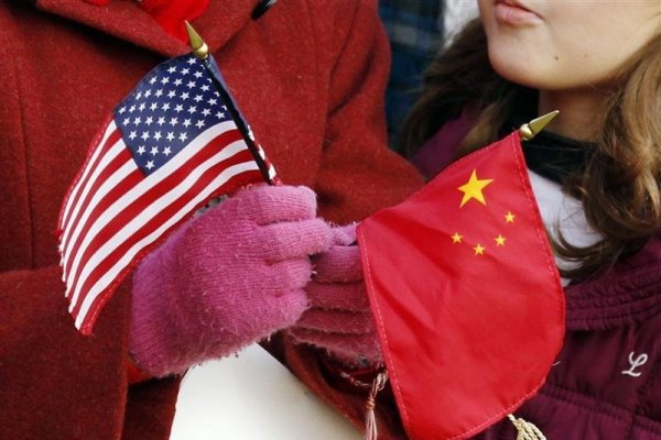 EEUU y China "se acercan" al acuerdo comercial, según un asesor de Washington