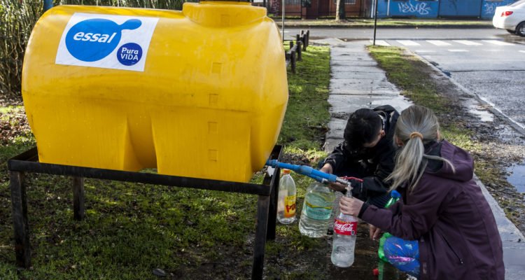 <p>Essal eleva compensaciones adicionales por cortes de agua en Osorno a casi $ 3.000 millones</p>