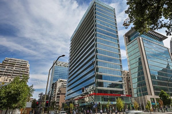 Grupo Patio reingresará solicitud a la FNE para concretar acuerdo inmobiliario con LarrainVial