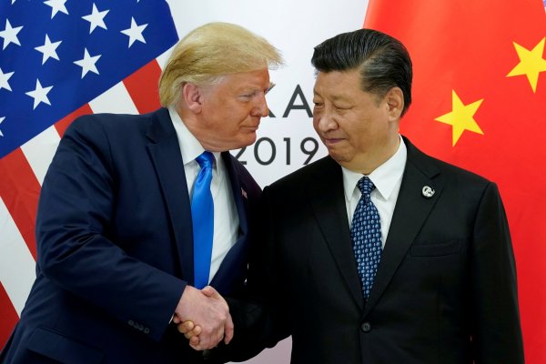 Xi Jinping asegura que China quiere avanzar en "fase uno" de acuerdo comercial con Estados Unidos