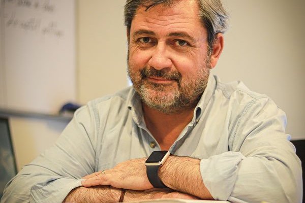 Alfredo Joignant: "siempre me asombraba la docilidad de los chilenos ante la desigualdad...de alguna forma me equivoqué"