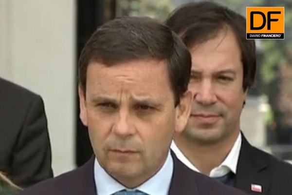 <p>Ahora en DF: Finaliza reunión de Piñera con el Foro de Trabajadores-Empleadores</p>