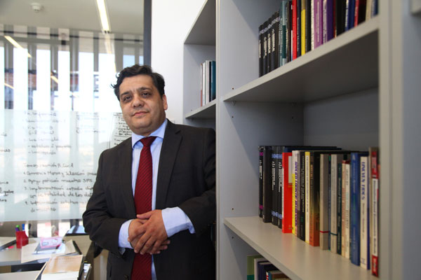 Bravo critica cambios a ingreso mínimo: “No está a la altura la acción de los diputados”