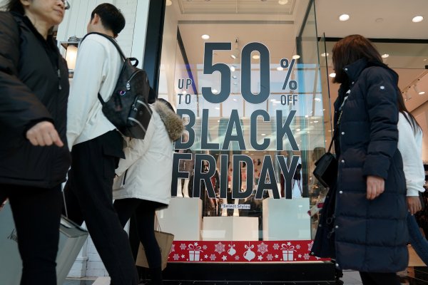 Los clicks le ganan a las filas: ventas online durante el Black Friday rompen récord en EEUU