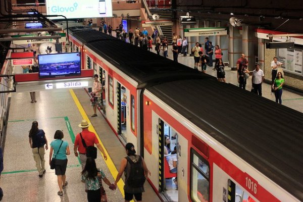 <p>Metro anuncia capitalización por US$ 200 millones para reconstrucción</p>