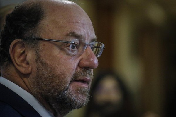 Ministro Moreno explica el acuerdo para reducción de multa del Tag y descarta que sea perdonazo